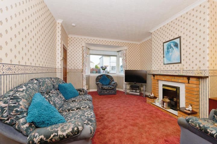 2 bedrooms house for sale in Glasgow, United Kingdom - Image 3