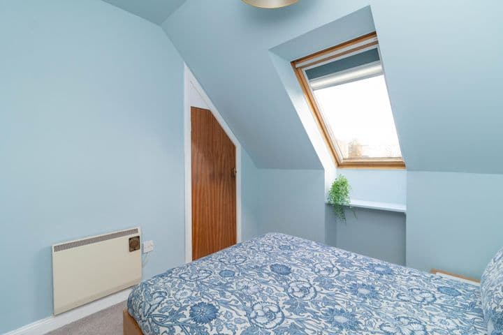 2 bedrooms apartment for sale in Dundee, United Kingdom - Image 11