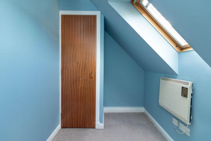 2 bedrooms apartment for sale in Dundee, United Kingdom - Image 12