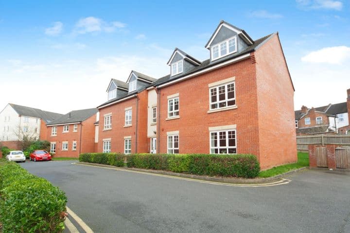 2 bedrooms apartment for sale in Warwick, United Kingdom - Image 2