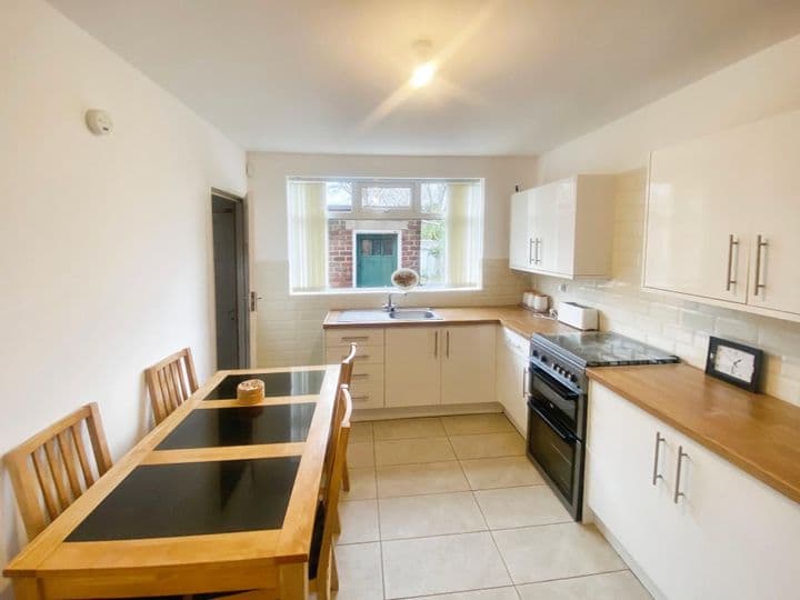 3 bedrooms house for sale in Sheffield, United Kingdom - Image 3