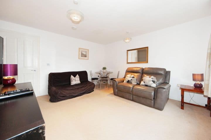 2 bedrooms apartment for sale in Warwick, United Kingdom - Image 4