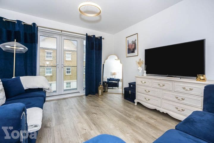 2 bedrooms apartment for sale in Swanscombe, United Kingdom - Image 11