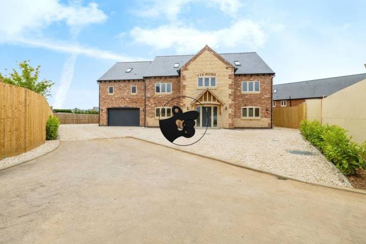 5 bedrooms house for sale in Sturton By Stow, United Kingdom - Image 3