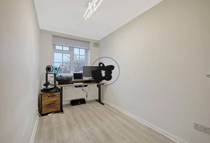 3 bedrooms house for sale in Brentwood, United Kingdom - Image 14