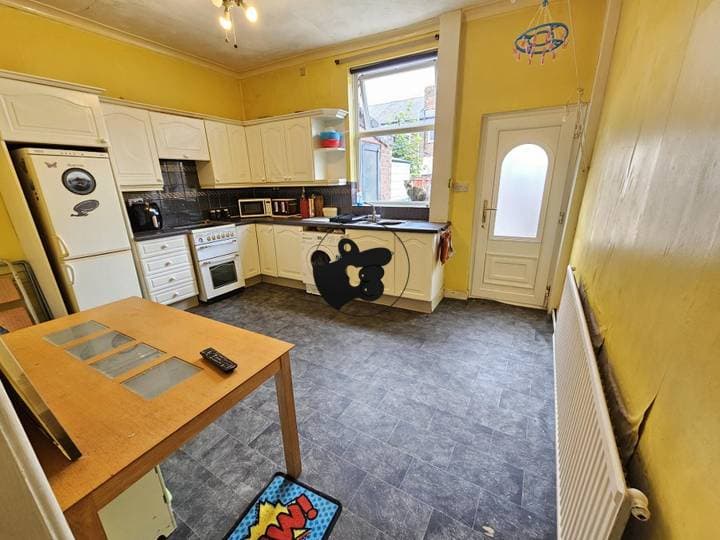 2 bedrooms house for sale in Manchester, United Kingdom - Image 6