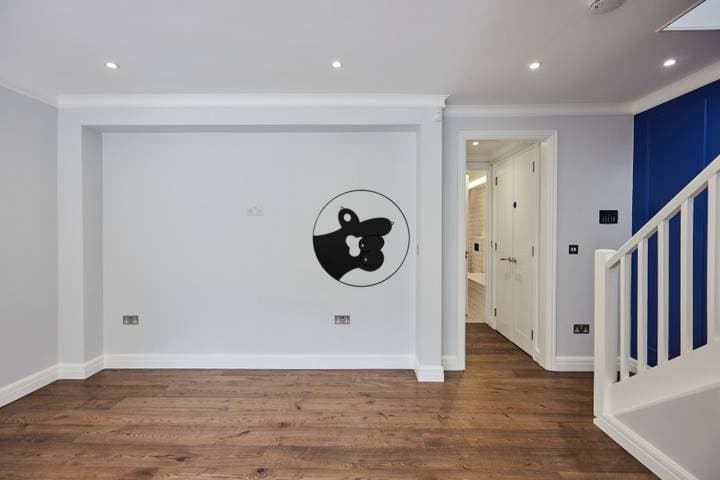 3 bedrooms house for sale in London, United Kingdom - Image 19