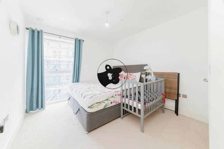 2 bedrooms apartment for sale in Harrow, United Kingdom - Image 5