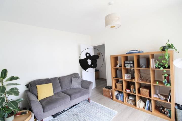 1 bedroom apartment for sale in London, United Kingdom - Image 13