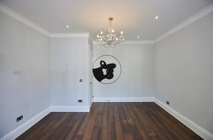 3 bedrooms house for sale in London, United Kingdom - Image 26