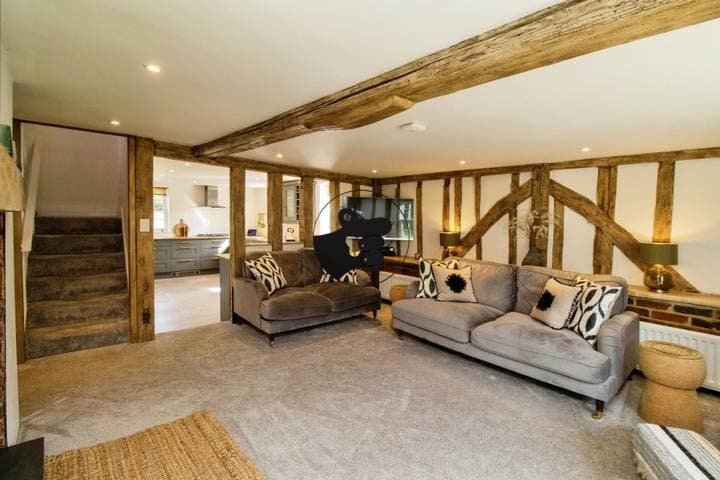 5 bedrooms house for sale in Stanford-Le-Hope, United Kingdom - Image 10