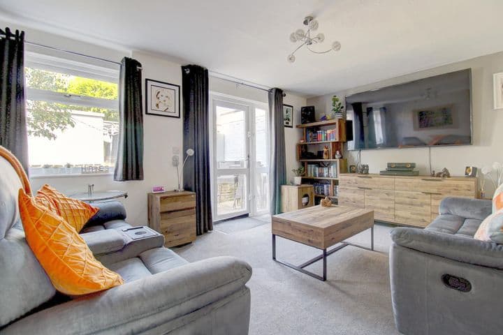 3 bedrooms house for sale in Tamworth, United Kingdom - Image 3