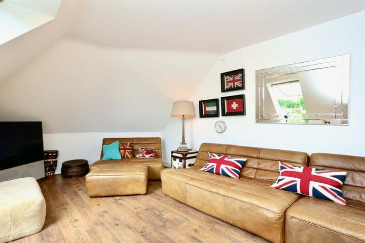 1 bedroom house for sale in Beckenham, United Kingdom - Image 6