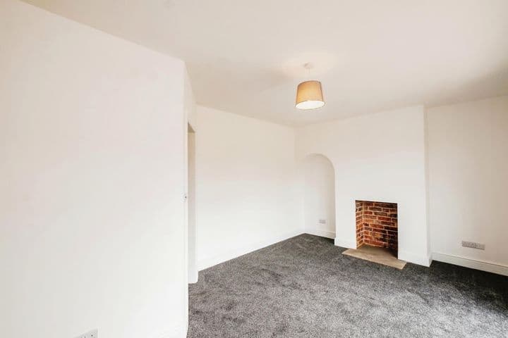 3 bedrooms house for sale in Worthing, United Kingdom - Image 6