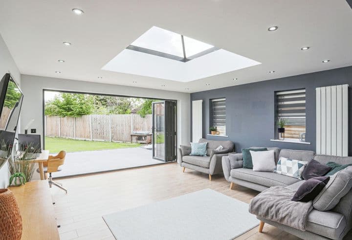 4 bedrooms house for sale in York, United Kingdom - Image 5