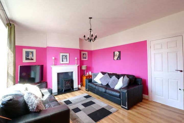 1 bedroom apartment for sale in Blackpool, United Kingdom - Image 4