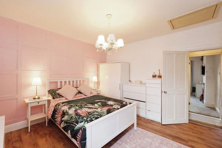 2 bedrooms house for sale in Nottingham, United Kingdom - Image 10