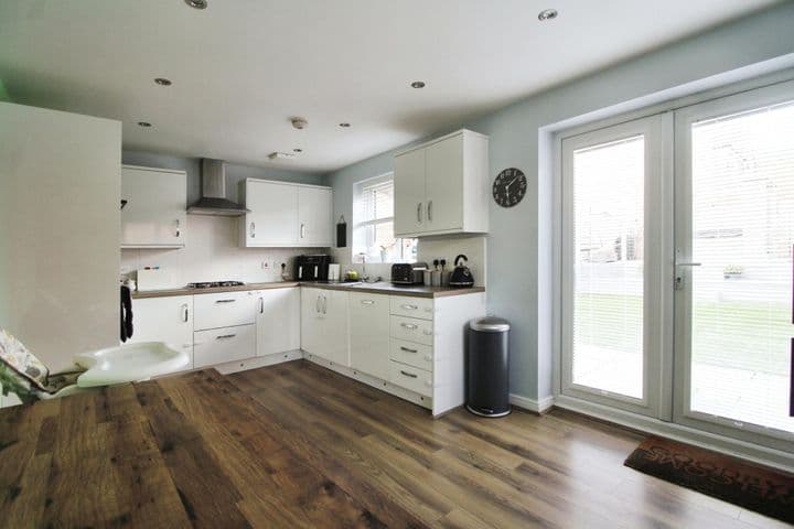 4 bedrooms house for sale in Knottingley, United Kingdom - Image 3