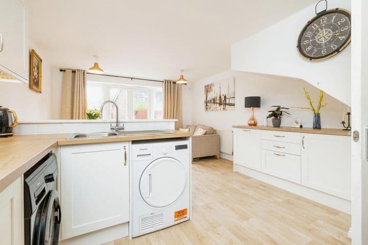 4 bedrooms house for sale in North Hykeham, United Kingdom - Image 5