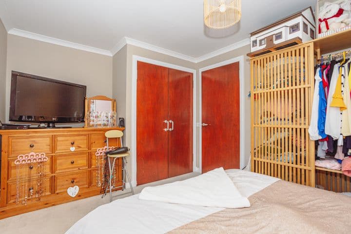 1 bedroom apartment for sale in Dumfries and Galloway, United Kingdom - Image 11