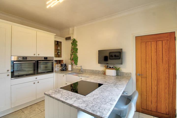 3 bedrooms house for sale in Cwmbran, United Kingdom - Image 9