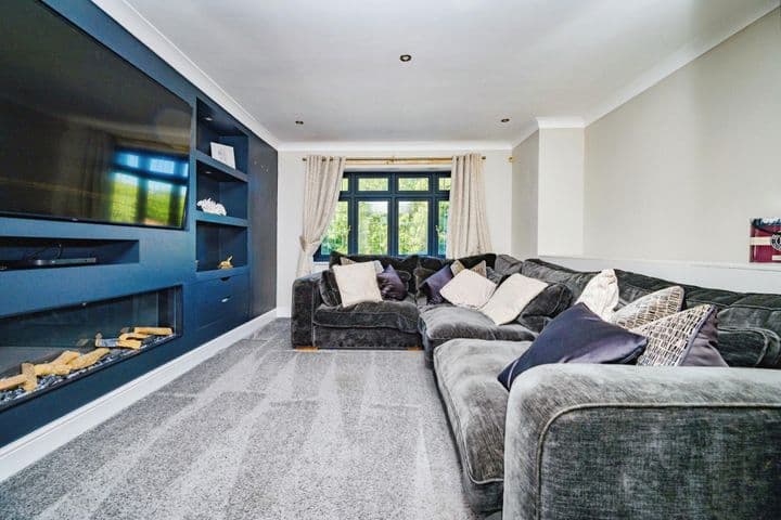 4 bedrooms house for sale in Luton, United Kingdom - Image 4