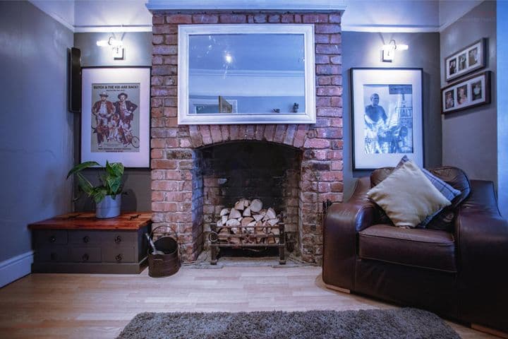 3 bedrooms house for sale in Warrington, United Kingdom - Image 7