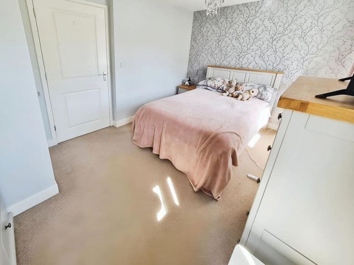 2 bedrooms house for sale in Milton Keynes, United Kingdom - Image 10