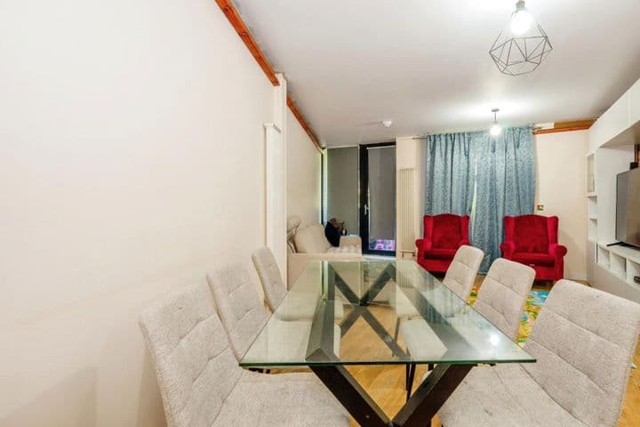 1 bedroom apartment for sale in London, United Kingdom - Image 10