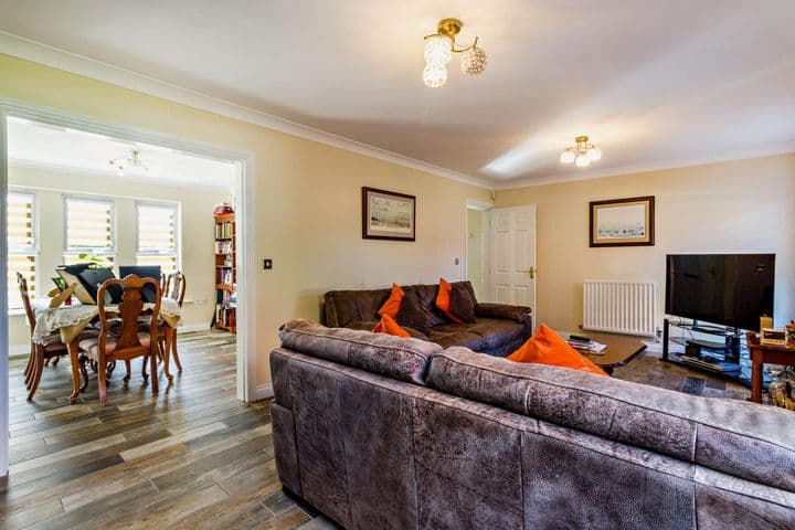 4 bedrooms house for sale in Doncaster, United Kingdom - Image 5