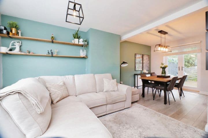 2 bedrooms house for sale in Glasgow, United Kingdom - Image 4