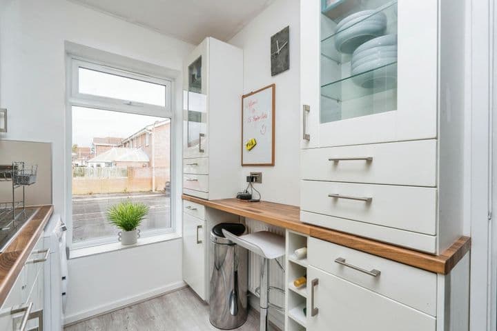 2 bedrooms house for sale in Gosport, United Kingdom - Image 8