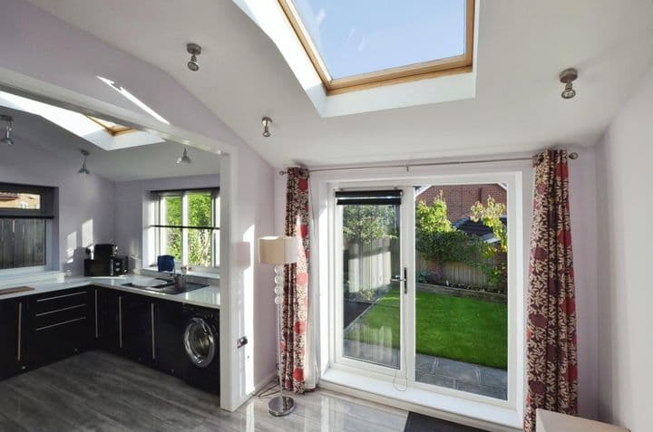 3 bedrooms house for sale in Sheffield, United Kingdom - Image 8