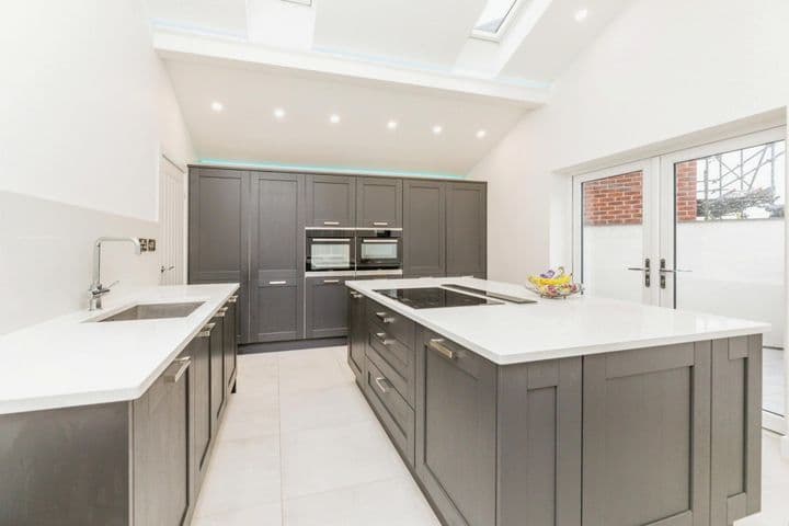 3 bedrooms house for sale in Mexborough, United Kingdom - Image 2