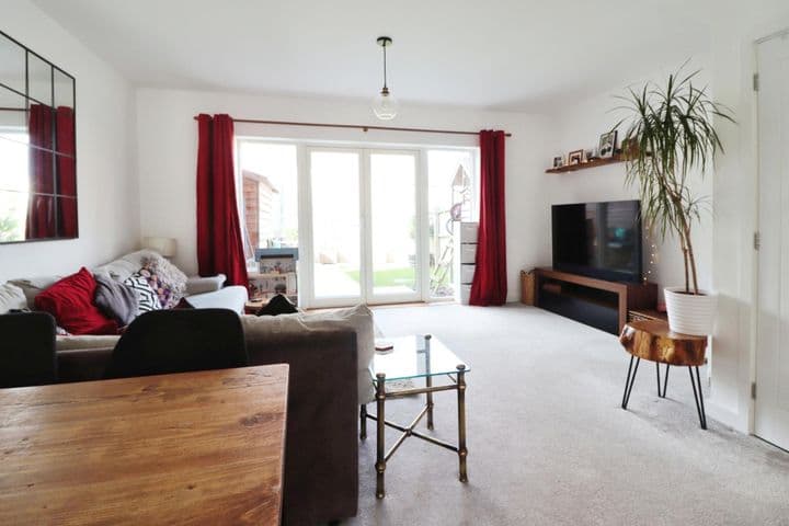 3 bedrooms house for sale in Harlow, United Kingdom - Image 3