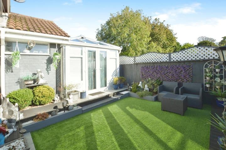 3 bedrooms house for sale in Capel-Le-Ferne, United Kingdom - Image 12