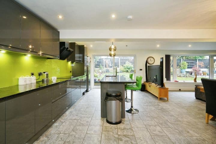 4 bedrooms house for sale in Bolton, United Kingdom - Image 5