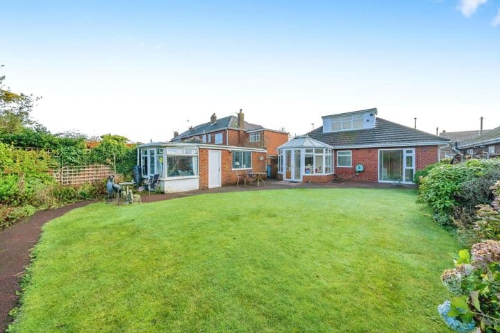 2 bedrooms house for sale in Widnes, United Kingdom - Image 4