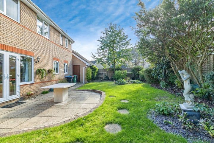 4 bedrooms house for sale in Milton Keynes, United Kingdom - Image 4