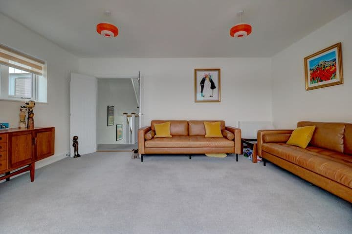 4 bedrooms house for sale in Ashford, United Kingdom - Image 3