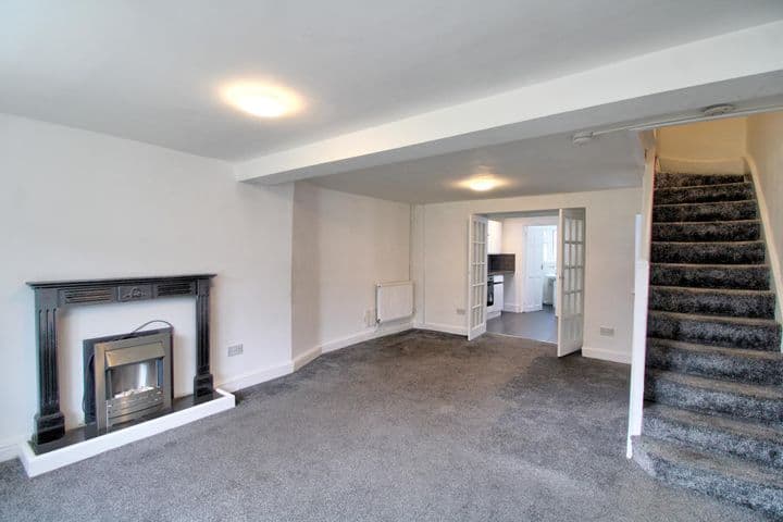 2 bedrooms house for sale in Maesteg, United Kingdom - Image 3