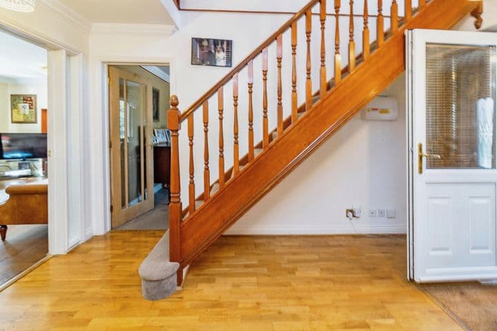 4 bedrooms house for sale in Milton Keynes, United Kingdom - Image 5