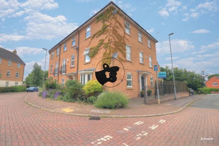 4 bedrooms house for sale in Leicester, United Kingdom - Image 2