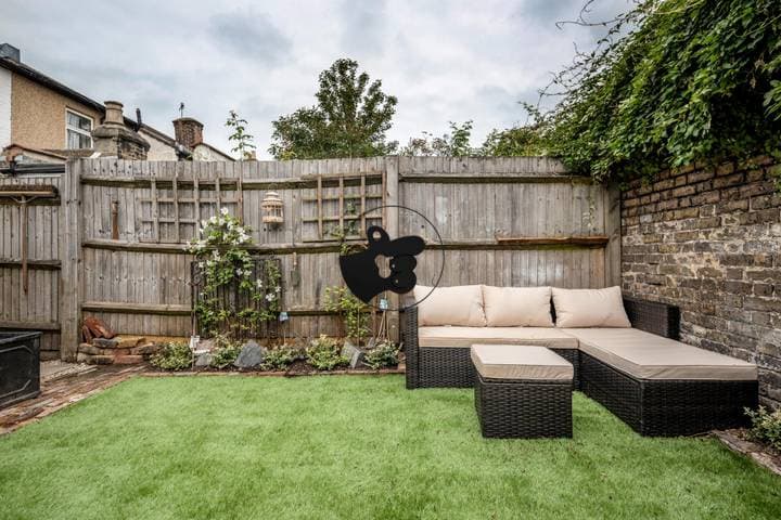 3 bedrooms house for sale in South Croydon, United Kingdom - Image 39