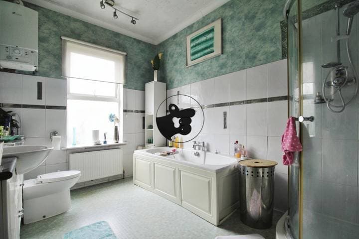 2 bedrooms house for sale in Wakefield, United Kingdom - Image 4