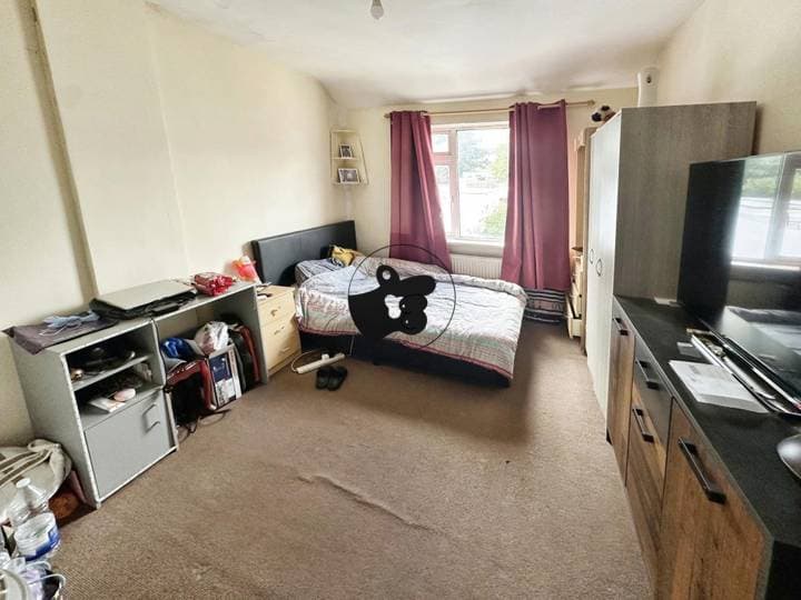 3 bedrooms house for sale in Wolverhampton, United Kingdom - Image 8