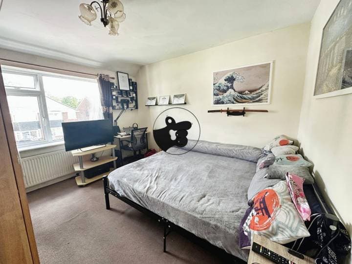 3 bedrooms house for sale in Wolverhampton, United Kingdom - Image 3