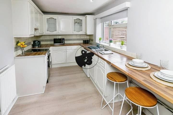 2 bedrooms house for sale in Stevenage, United Kingdom - Image 5