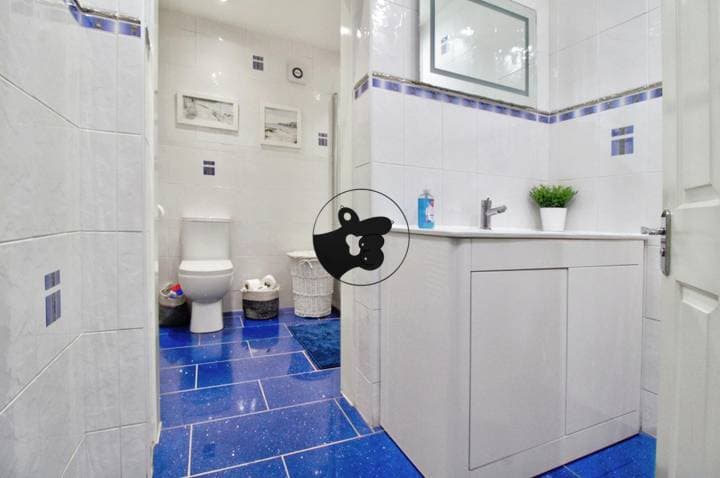 4 bedrooms house for sale in Hornchurch, United Kingdom - Image 46