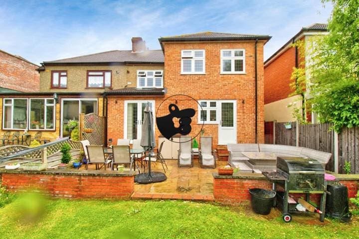 4 bedrooms house for sale in Hornchurch, United Kingdom - Image 56